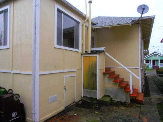 1079 61st St, Emeryville, CA 94608