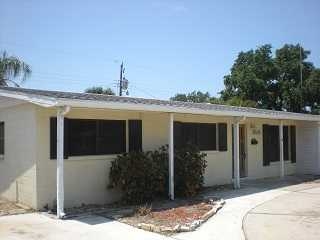 2816 Bayshore Gardens Pkwy, Bradenton, FL 34207