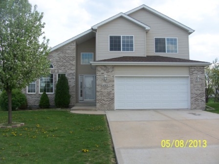 4301 Blackthorn Dr, Plainfield, IL 60586