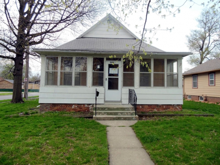2300 Capitol Ave, Des Moines, IA 50317