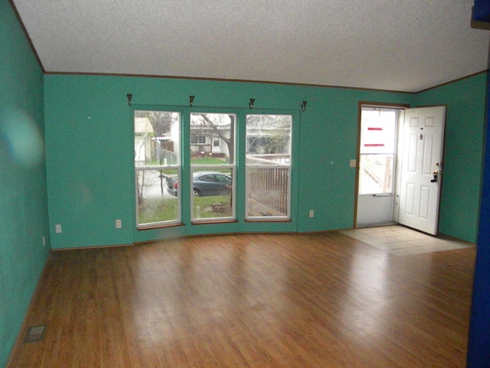 2410 South 16th Str, Council Bluffs, IA 51501