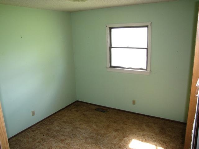 1732 E Broadbeck Dr, Wichita, KS 67219