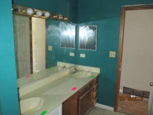 1525 Williams Avenue, Round Lake, IL 60073
