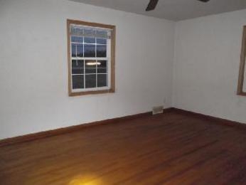 4212 Nichol Ave, Anderson, IN 46011