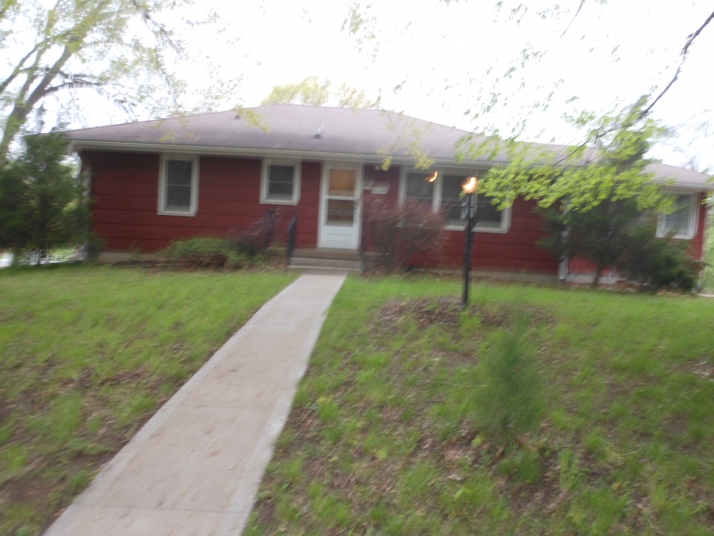 412 Logan St, Leavenworth, KS 66048