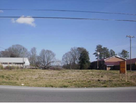 2002 Mack Smith Rd, Rossville, GA 30741