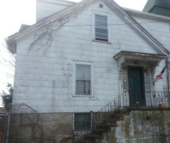 366 N St, New Bedford, MA 02740