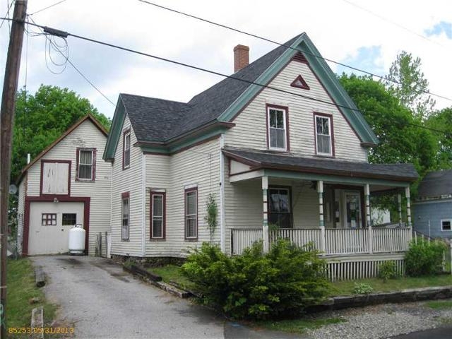 29 Hill St, Rockland, ME 04841