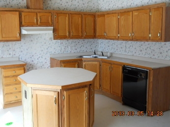 5476 Bangor Ave, Flushing, MI 48433
