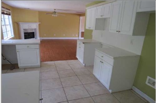 5489 Emily Circle, Ellenwood, GA 30294