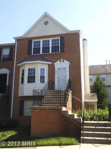 527 Red Coat Pl, Fort Washington, MD 20744