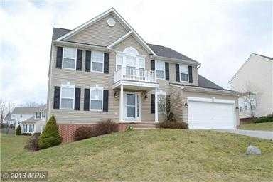 139 Spyglass Hill Dr, Charles Town, WV 25414