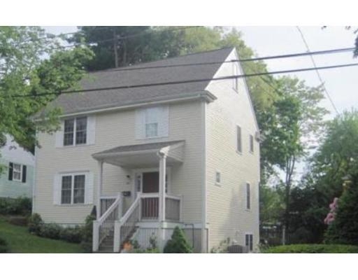 Bradlee St, Hyde Park, MA 02136