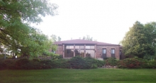 271 Woodland Pass East Lansing, MI 48823