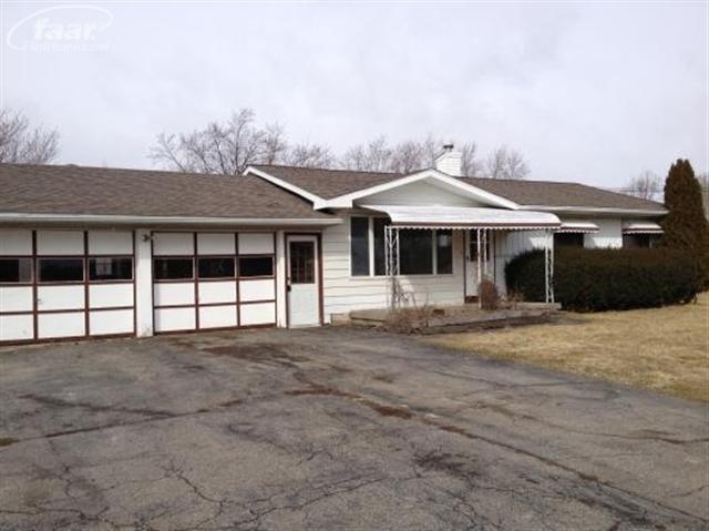 7229 N Elms Rd, Flushing, MI 48433