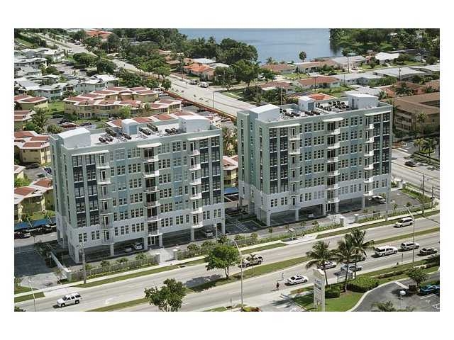 1791 NE MIAMI GARDENS DR # E302, Miami, FL 33179