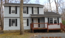 14 Walnut Dr Rust Bushkill, PA 18324