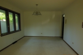 17217 Ellis Court, South Holland, IL 60473