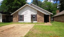 41 Ashland Ave Brandon, MS 39047