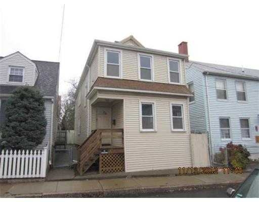 51 Oak St, Fall River, MA 02720