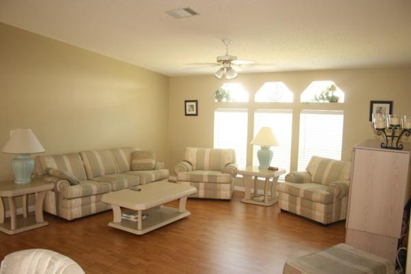 1001 Starkey Rd #456, Largo, FL 33771