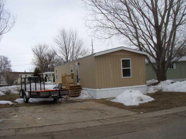 192 Somerset, Moorhead, MN 56560