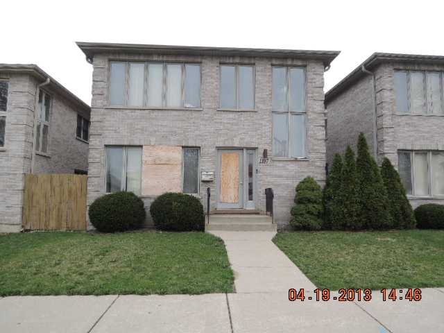 1107 N Broadway, Melrose Park, IL 60160