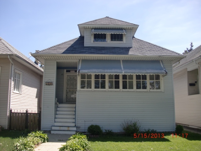 2233 Harvey Ave, Berwyn, IL 60402