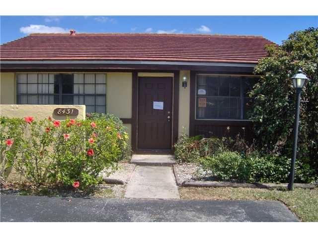 8431 Sw 147th Pl, Miami, FL 33193