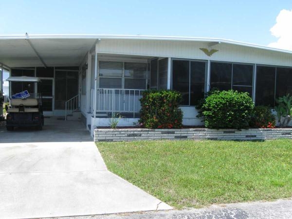 923 Freeport Ave W, Venice, FL 34285