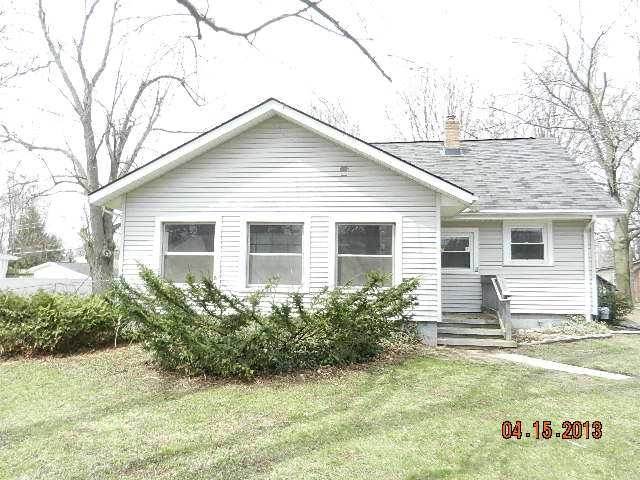 125 Cristy Ave, Waterford, MI 48328