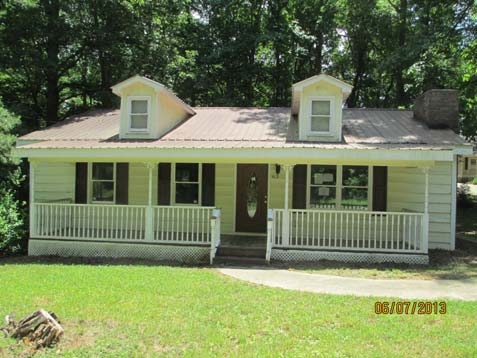 63 Moss Rd, Dawsonville, GA 30534