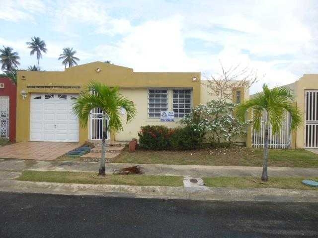 Urb Vistas Del Oceano M4 Calle Clavel 8225, Loiza, PR 00772