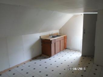 821 S Jackson St, Waukegan, IL 60085
