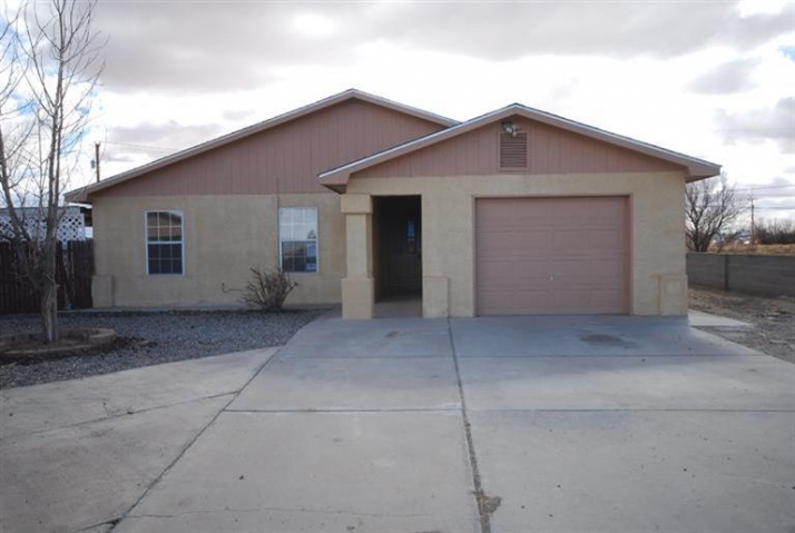 1120 Gabaldon Pl, Belen, NM 87002