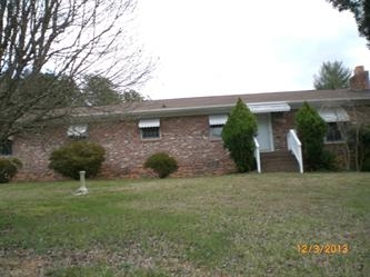 3923 Old Lexington R, Winston Salem, NC 27107