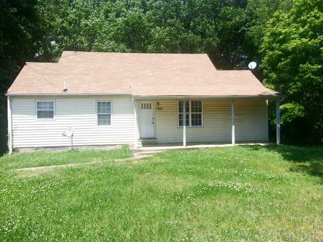 1007 Wooded Ave, Winston Salem, NC 27105