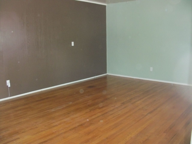 1217 Mass St, Pueblo, CO 81001
