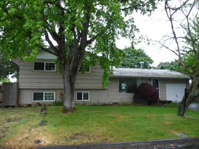 15241 SE Clay Court, Portland, OR 97233
