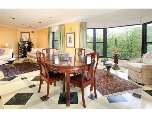 Harcourt #4L, Boston, MA 02116