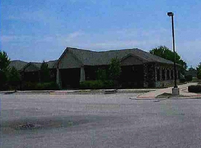 1012 Douglas Road, Oswego, IL 60543