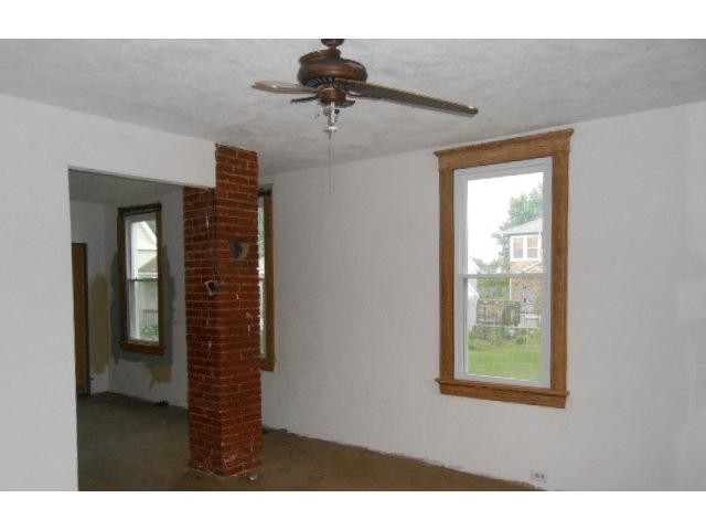 4704 Adkins Ave, Saint Louis, MO 63116
