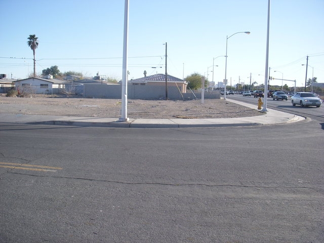 1437 MILLER AVE., Las Vegas, NV 89106