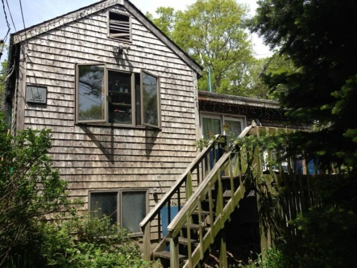 512 Kingstown Road, West Kingston, RI 02892