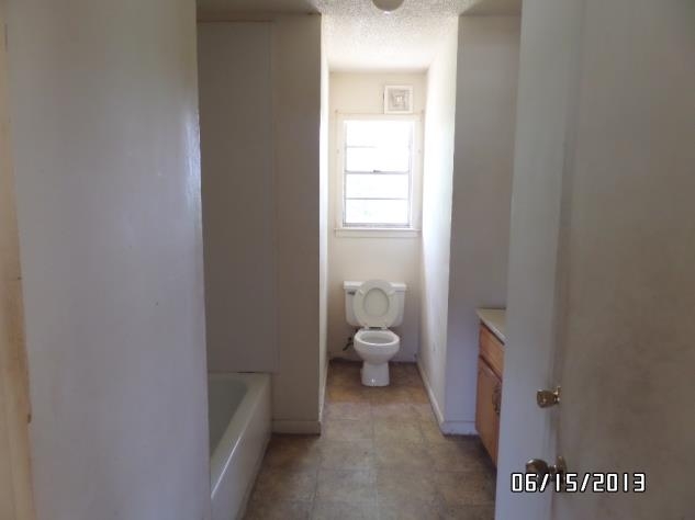 19 King Dr, Castleberry, AL 36432