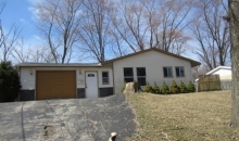 3 Austin Ave Carpentersville, IL 60110