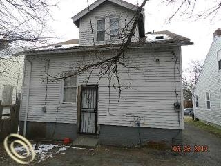 18487 Fairport St, Detroit, MI 48205