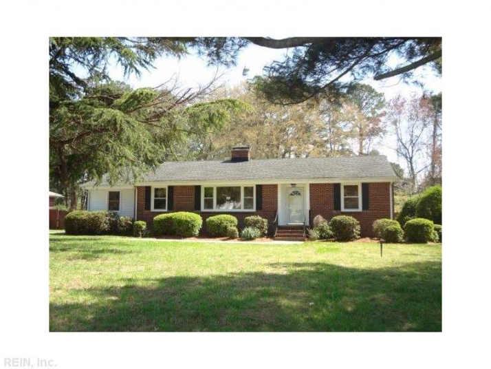 407 Oaklette Dr, Chesapeake, VA 23325