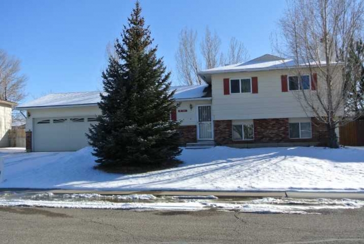 316 Taylor St, Rock Springs, WY 82901