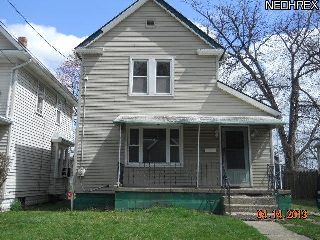 1007 Laurel Ave, Akron, OH 44307